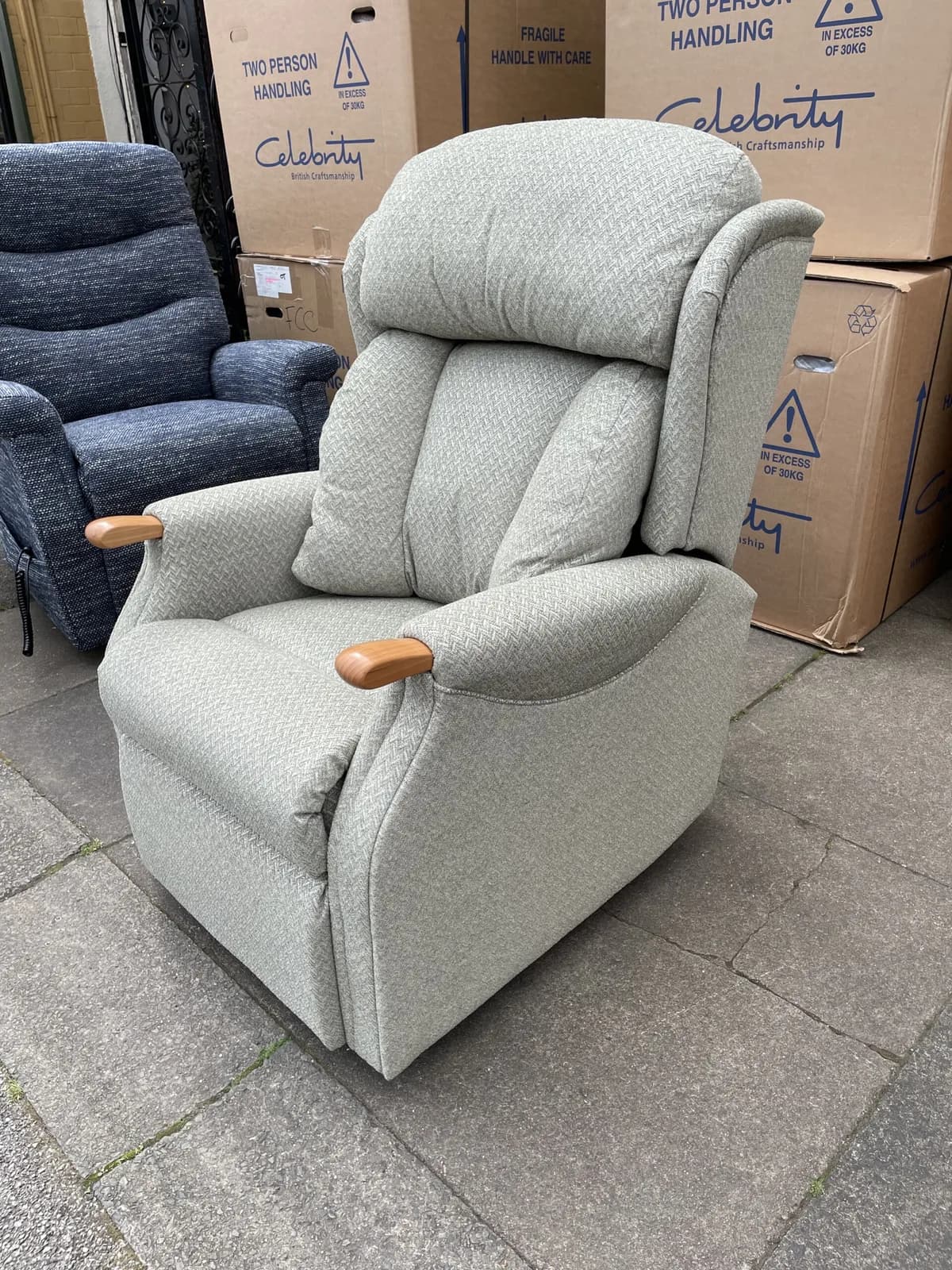 Celebrity Canterbury Powered Recliner in Howard Sage Standard Size with USB charge Port — photograph 1