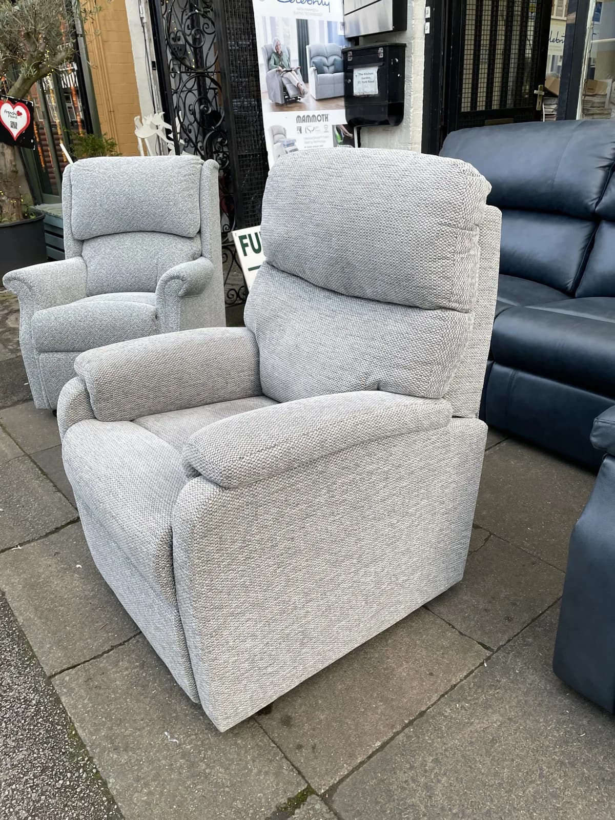 Celebrity Hertford Fixed Chair in Buckley Steel — photograph 1
