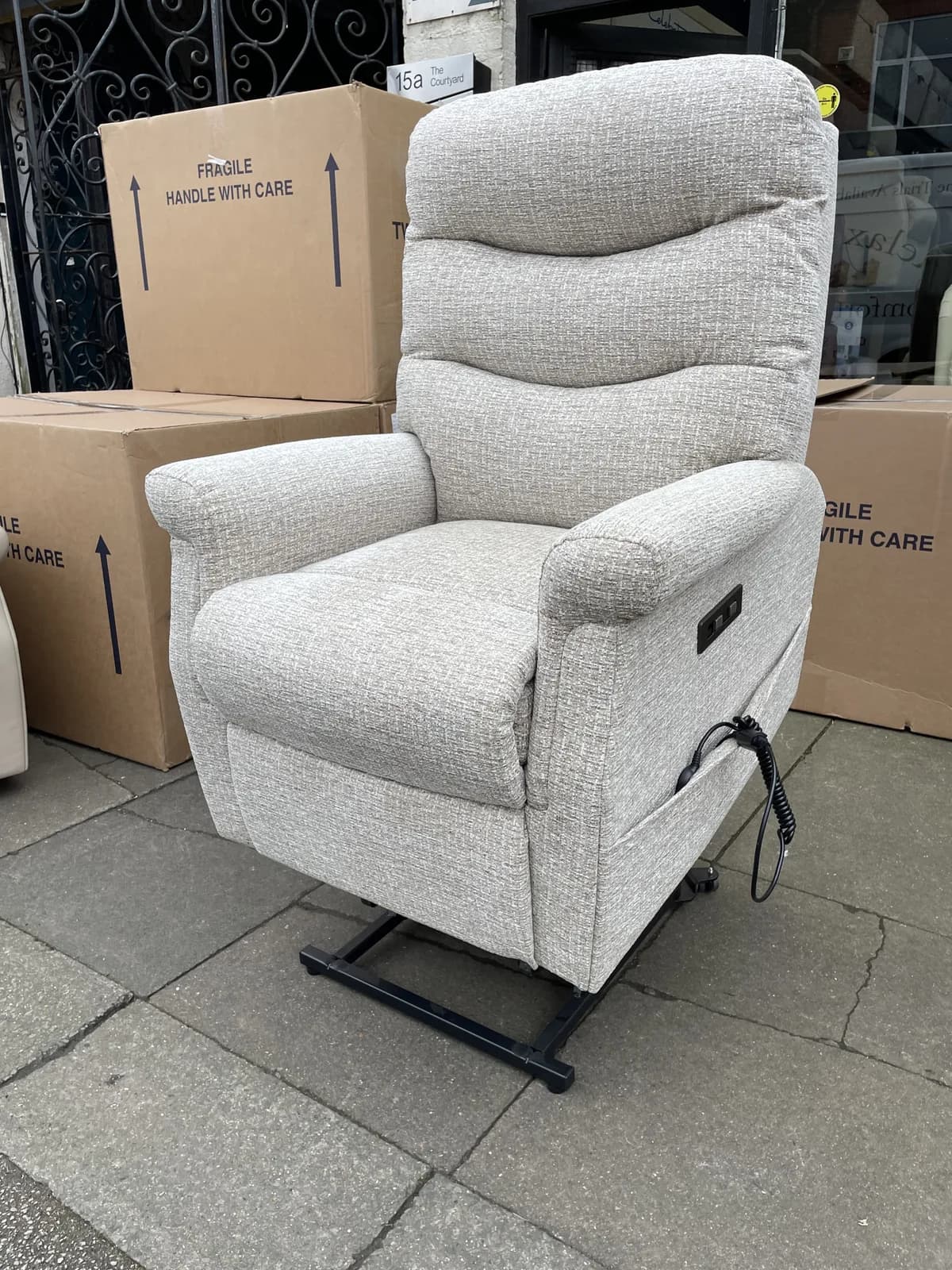 Celebrity Hollingwell CLOUD ZERO Large Size Triple Motor Riser Recliner Chair with Adjustable Headrest and Adjustable Lumber Support in Byron Mocha — photograph 1