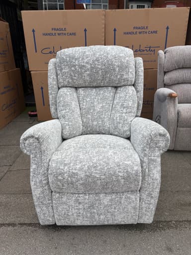 Ashfield Standard Cloud Zero riser recliner with heat in Marble Haze, upright front view