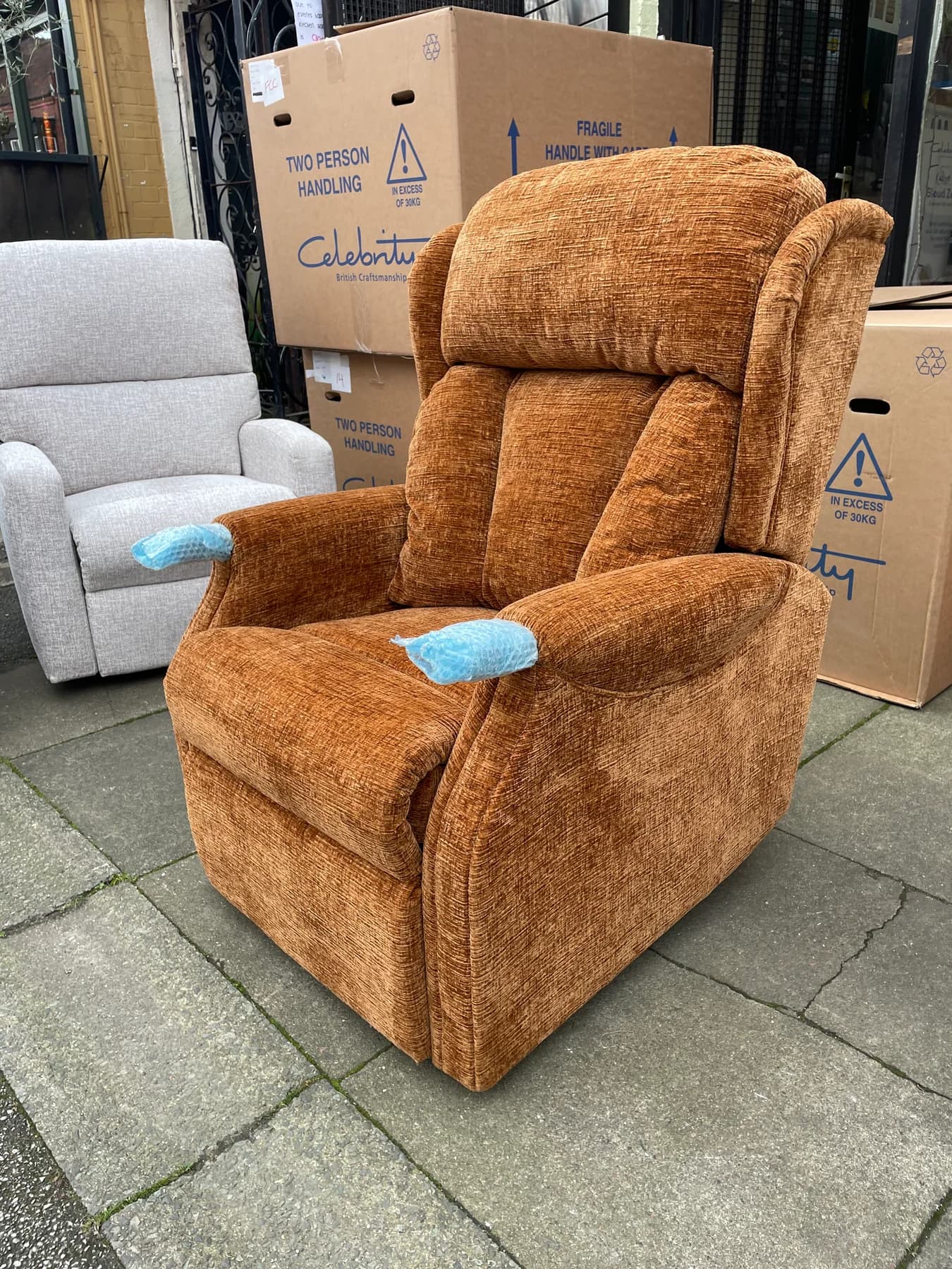 Canterbury Standard dual-motor chair in Dune Copper fabric, upright front view