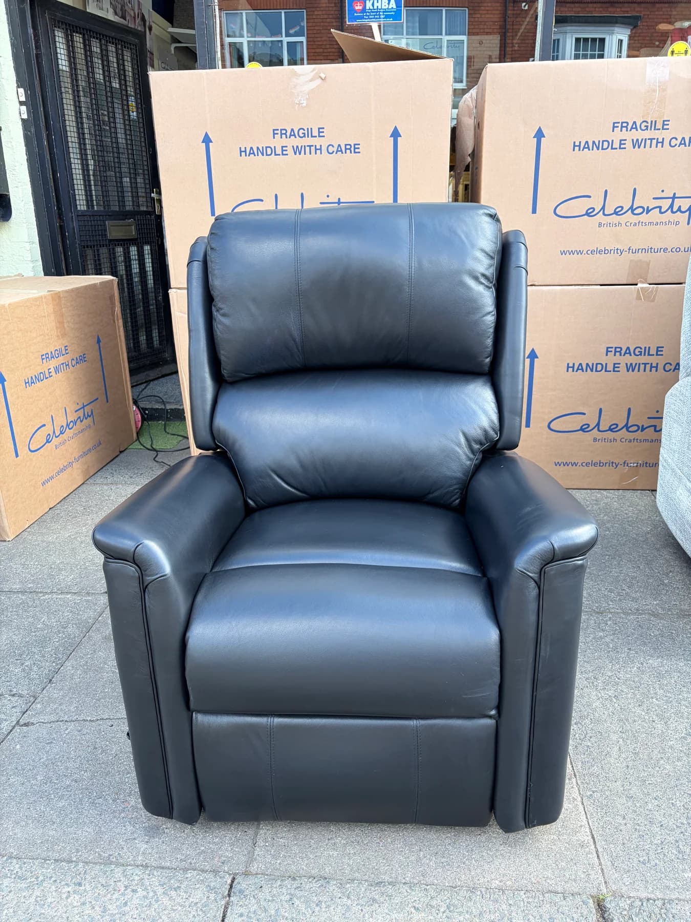 Farndon Standard dual-motor chair in Lena Ebony leather, front view