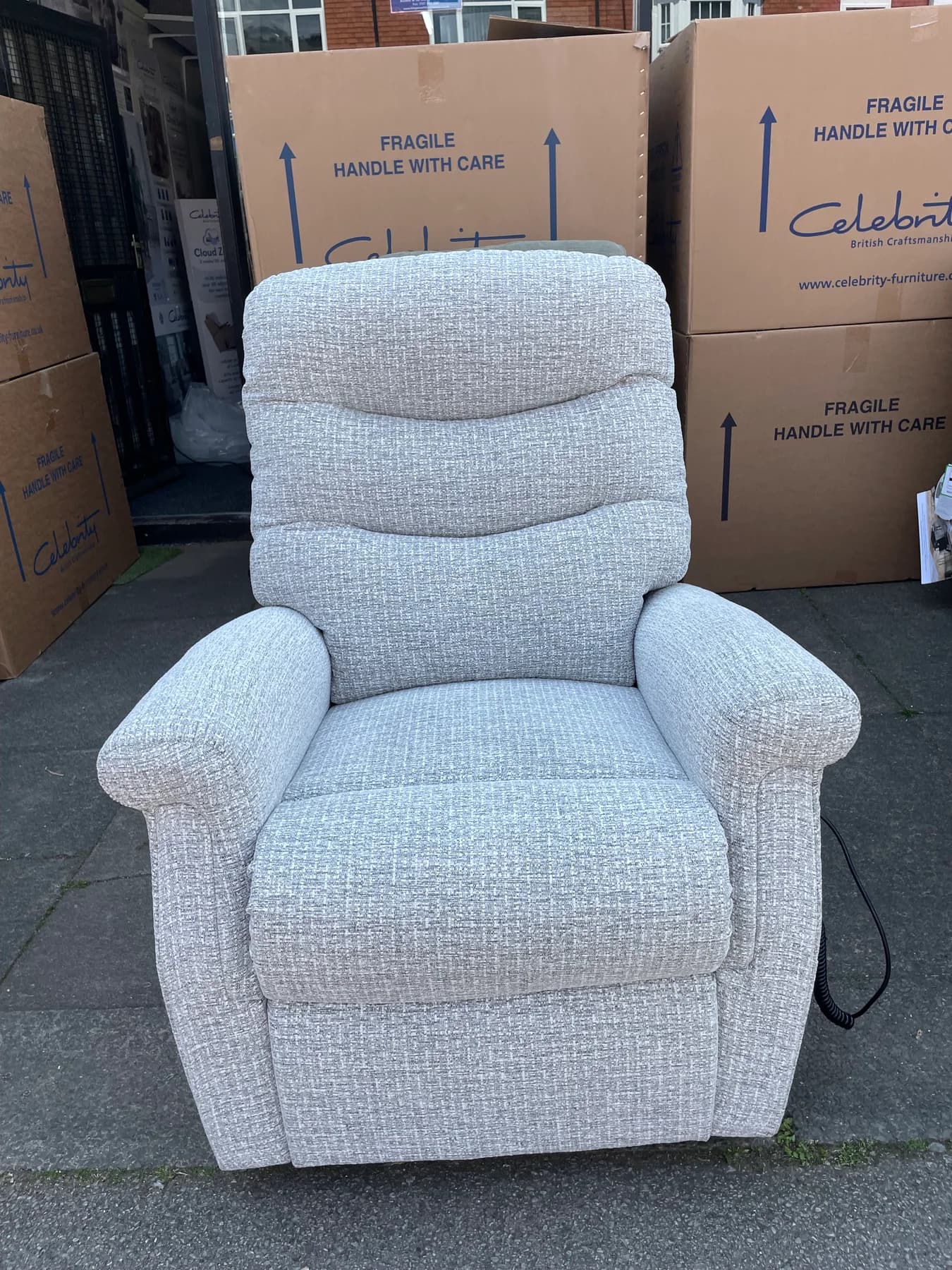 Hollingwell Standard Cloud Zero chair with adjustable headrest, upright front view