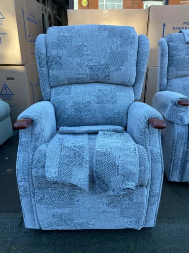 Wrestbury Standard dual-motor chair in Reggio Slate fabric with armcaps, front view